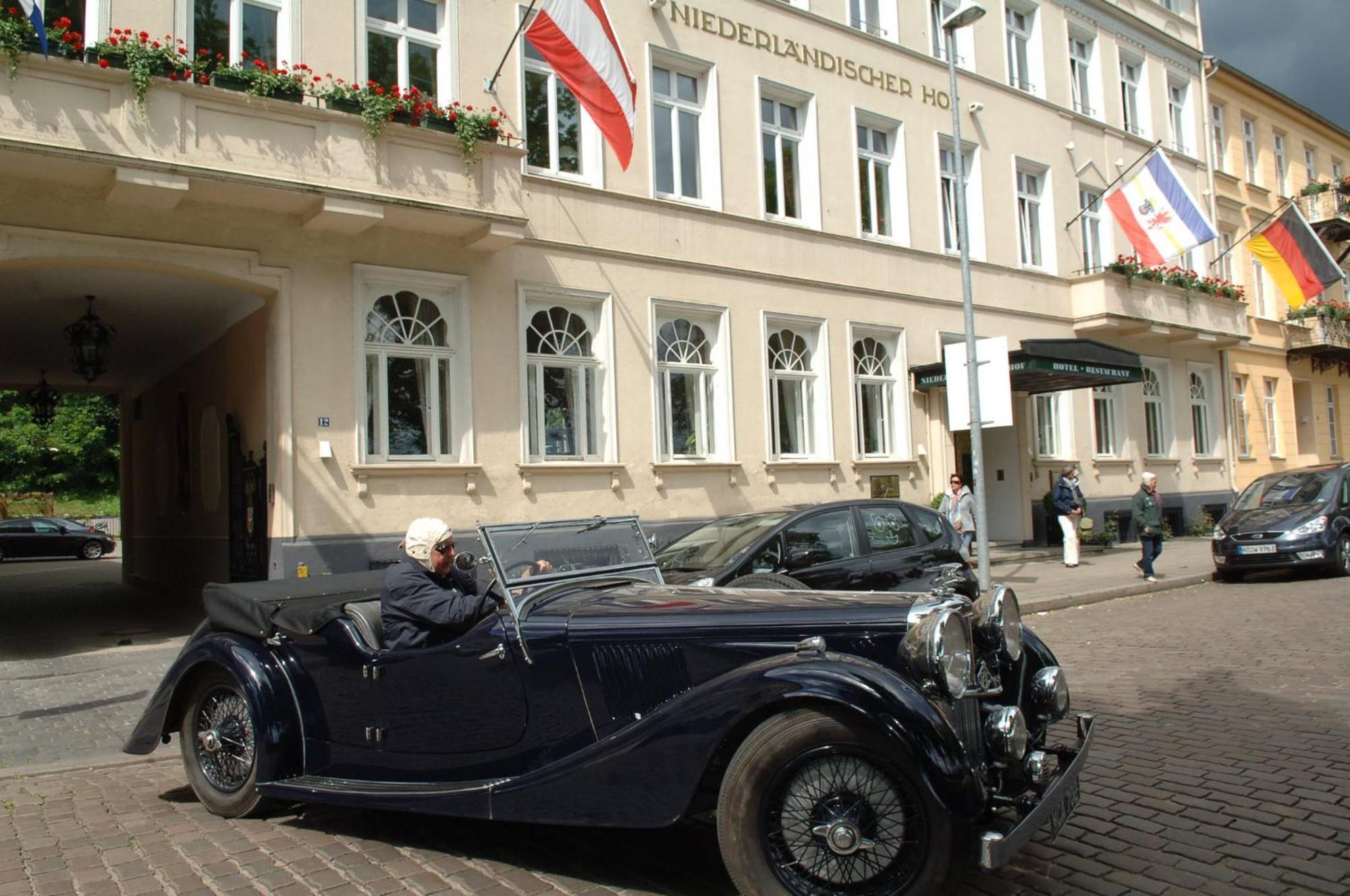 שוורין Hotel Niederlaendischer Hof מראה חיצוני תמונה