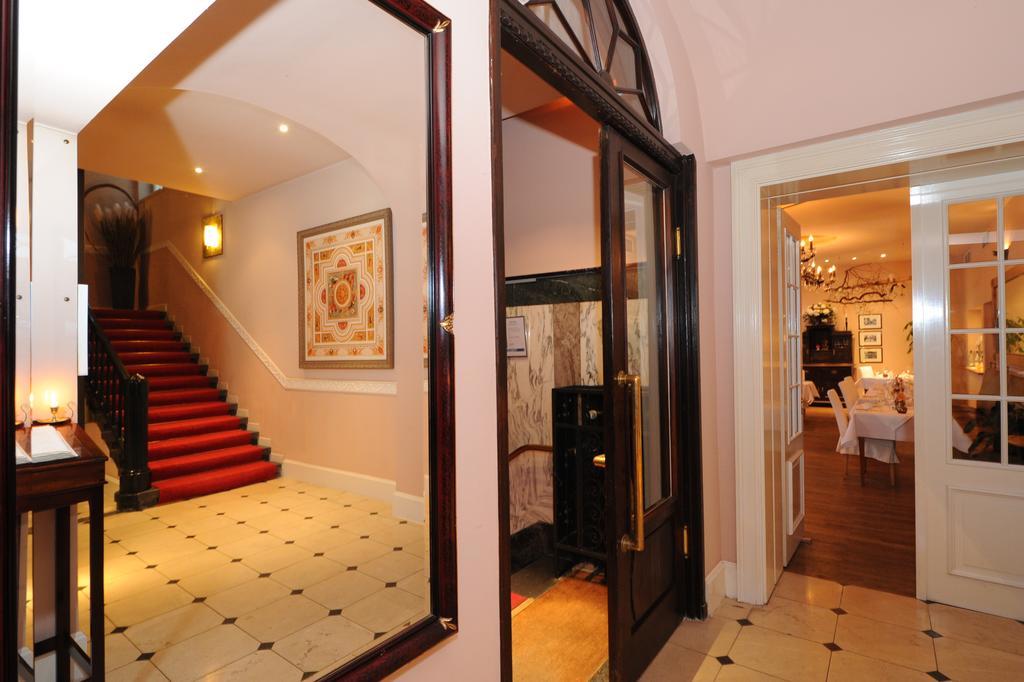 שוורין Hotel Niederlaendischer Hof מראה חיצוני תמונה